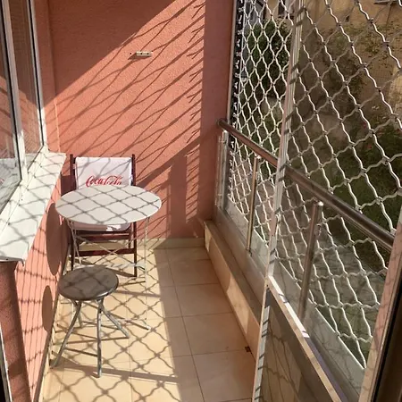 One Bedroom Near Downtown Appartamento Sofia